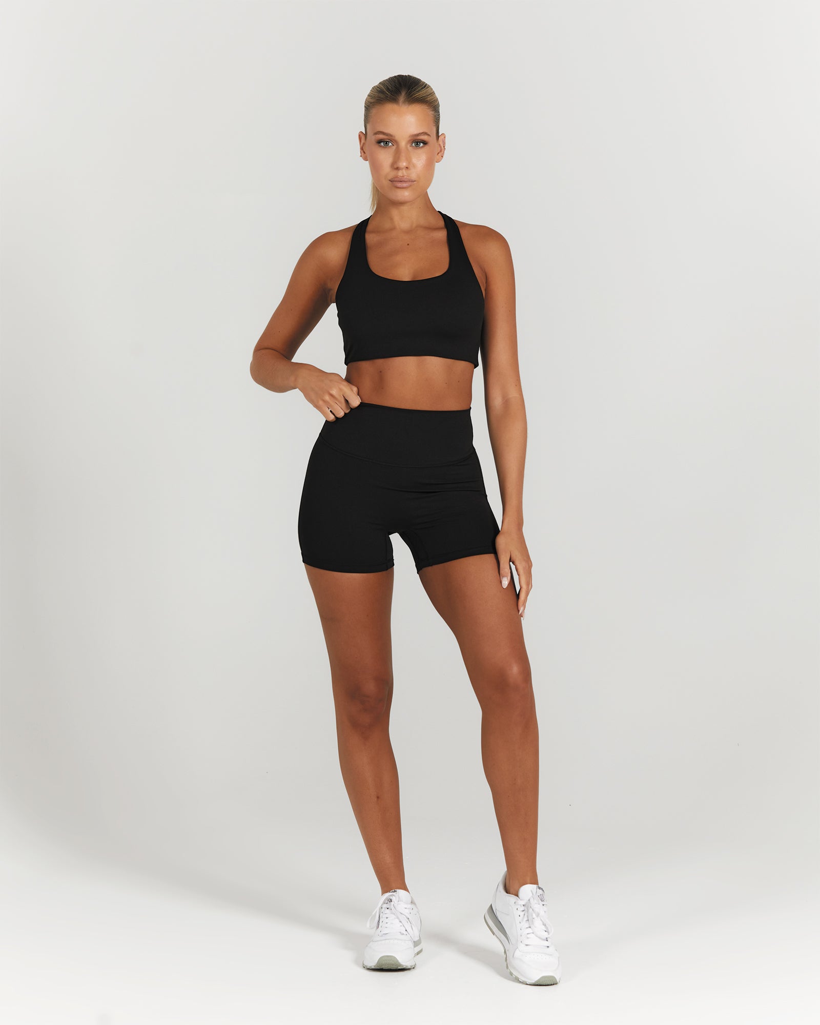 MOTION SHORTS 4