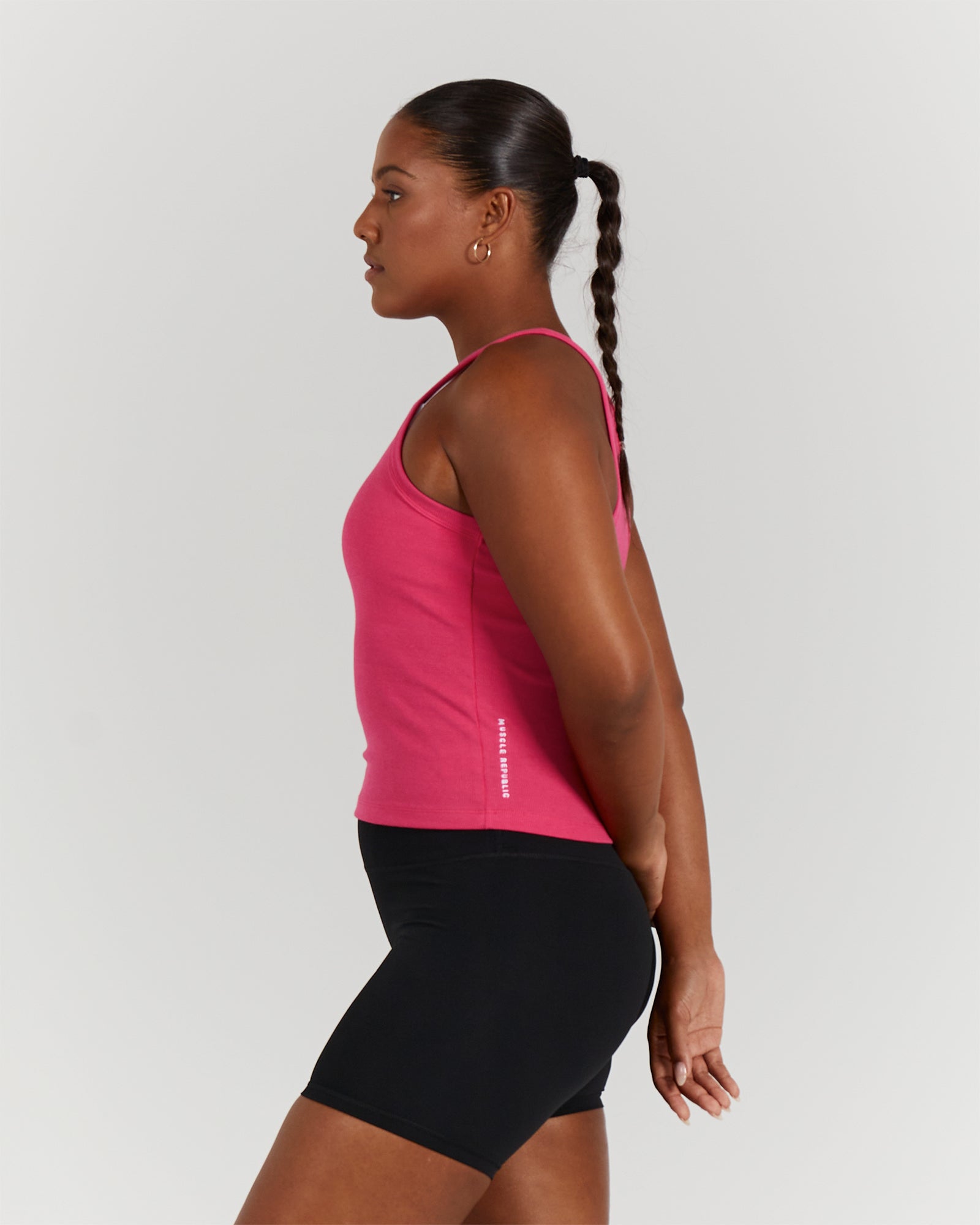 AGILITY RIBBED TANK TOP - HOT PINK