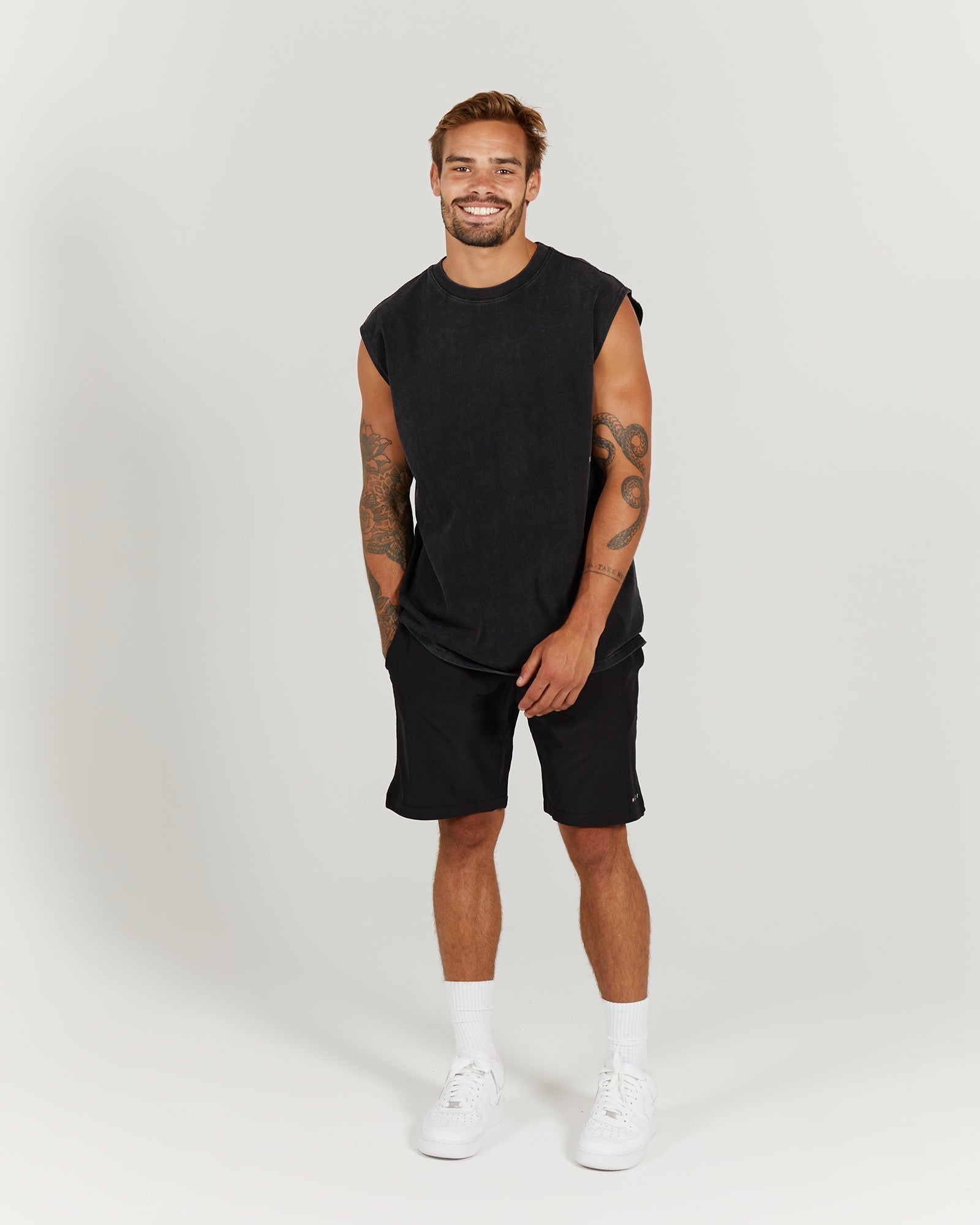 MEN'S OVERSIZED TANK - WASHED BLACK
