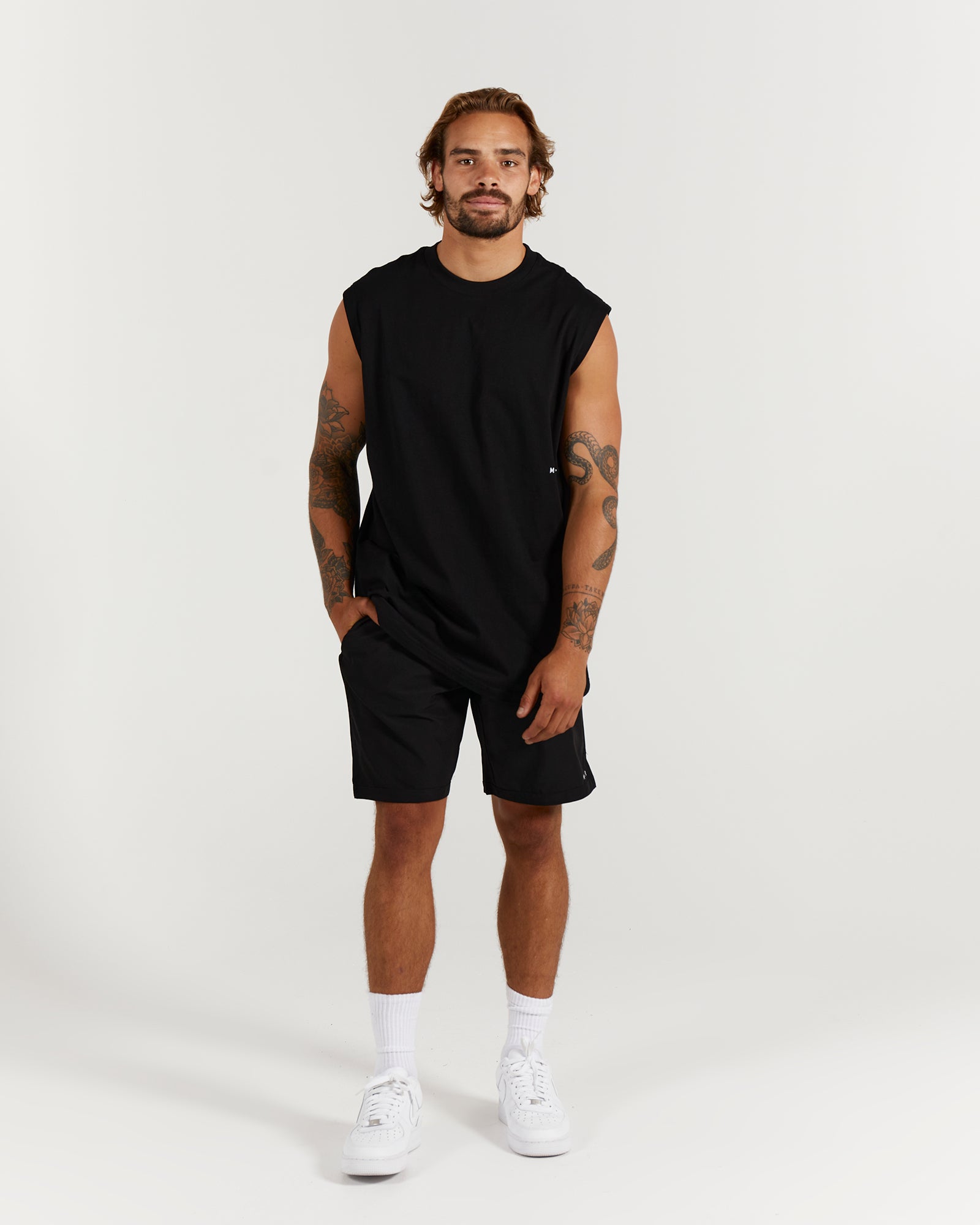 LIGHTWEIGHT OVERSIZED TANK - BLACK