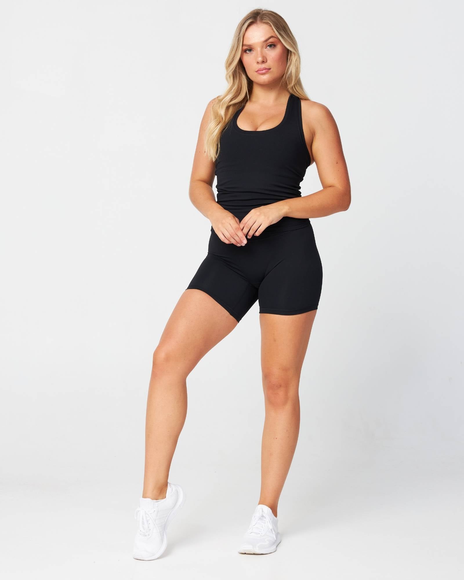 LUXE LONGLINE TANK - BLACK